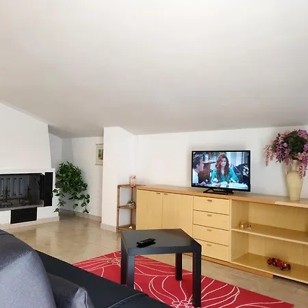 Apartment Attico Mansardato Luminoso
