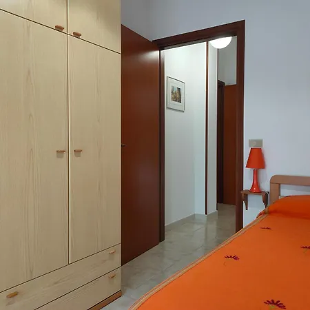 Daire Attico Mansardato Luminoso *